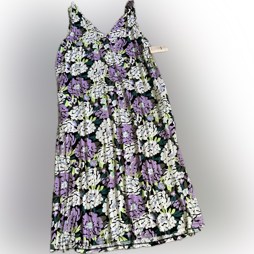 Joyspun Elegant Floral V-Neck Dress